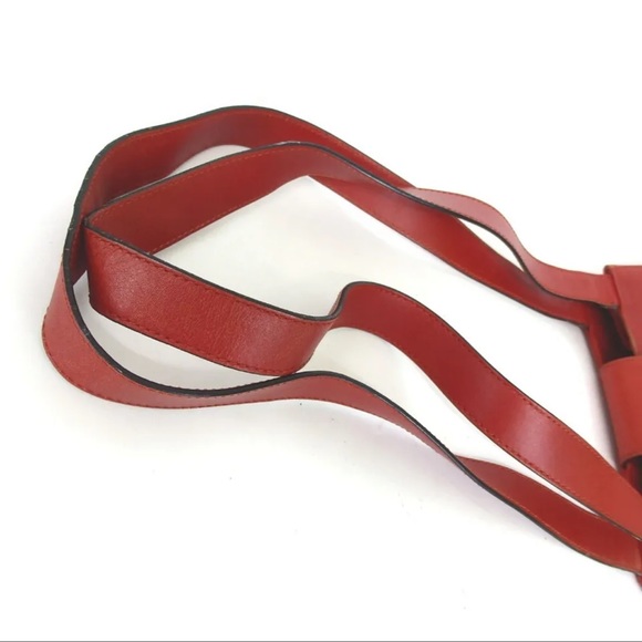 AUTH Authentic Salvatore Ferragamo Leather Handbag Shoulder Bag Tote Red - Picture 9 of 16